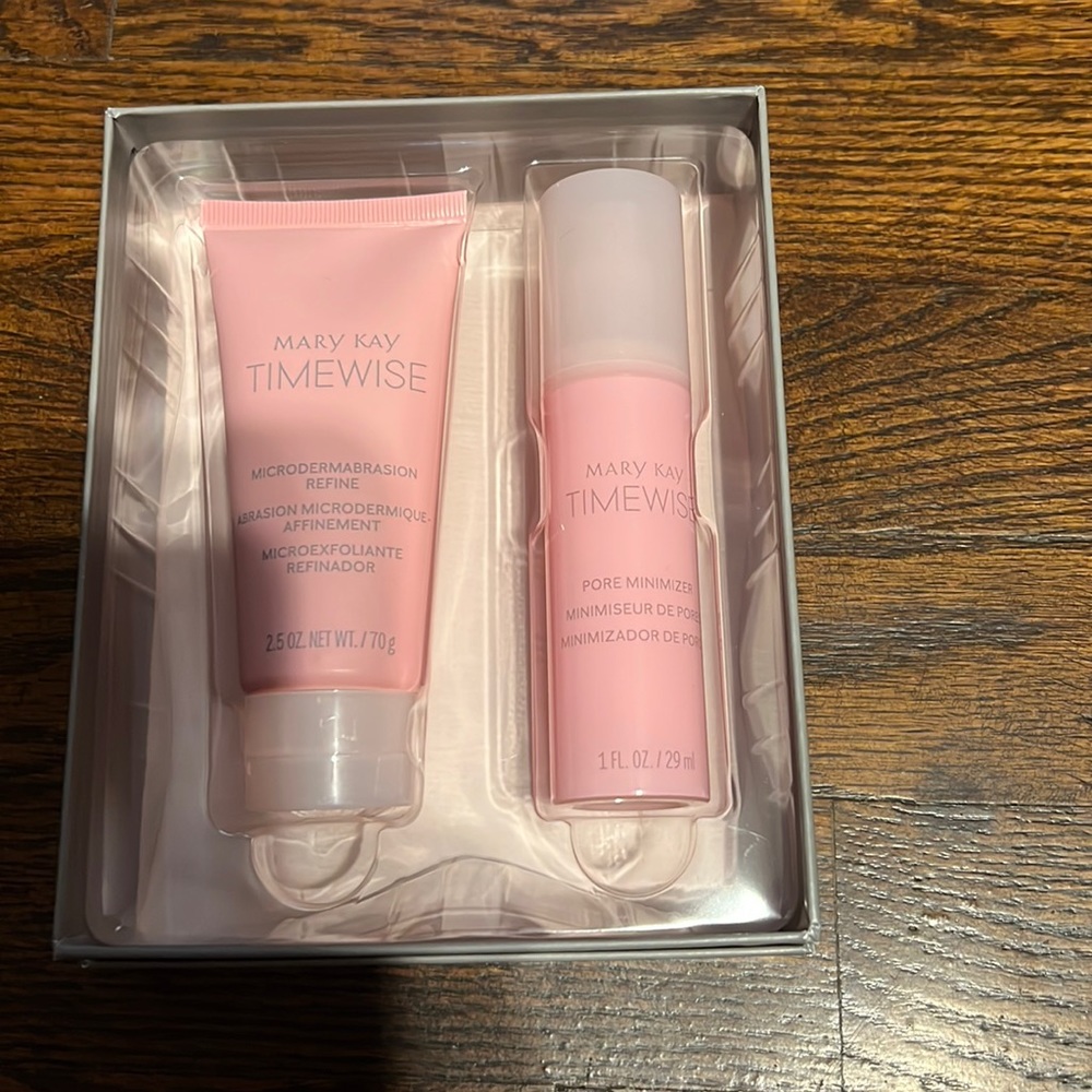 Mary Kay Timewise Microdermabrasion Refine and Pore minimizer